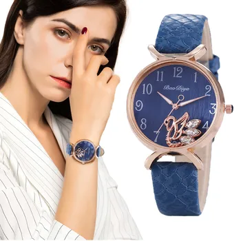 As Mulheres de luxo 2021 Relógios de Moda de Móveis pavão diamante Elegante de Senhoras Relógios de pulso Feminino Relógio de Quartzo Com Couro Azul