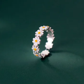 2022 Tendência da Moda Jóias Anéis Fade Metal Inoxidável, Anéis de Aço Doce e Pequena Daisy Anéis de Mulheres do Partido Casual Anéis